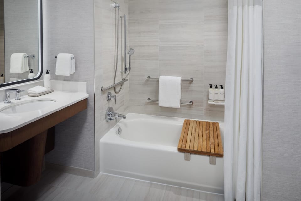 Grand Hyatt DFW - Connected to the airport Hotel in Grapevine