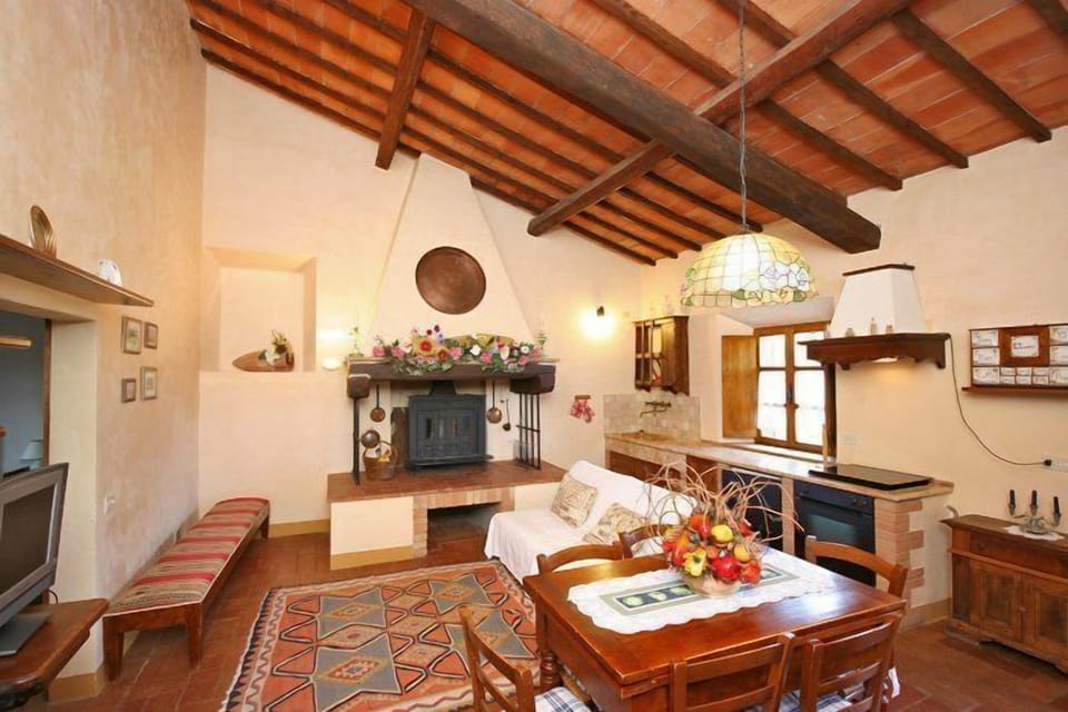 House, Multiple Bedrooms, Accessible (Villa Castiglione) | Living room | Flat-screen TV
