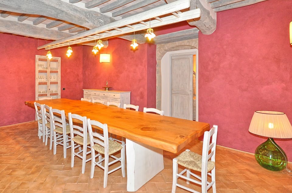 Panoramic Villa, 6 Bedrooms (Villa Ferdinando) | In-room dining