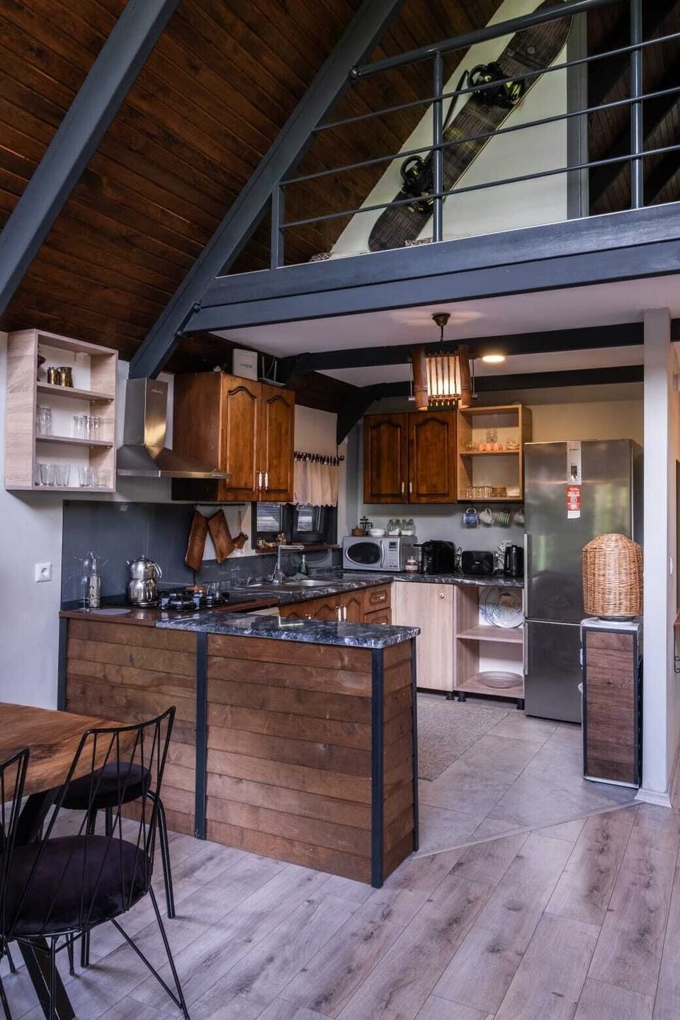 Family Bungalow, Air conditioning, Mountain View | Private kitchen | Mini-fridge, stovetop, coffee/tea maker, electric kettle