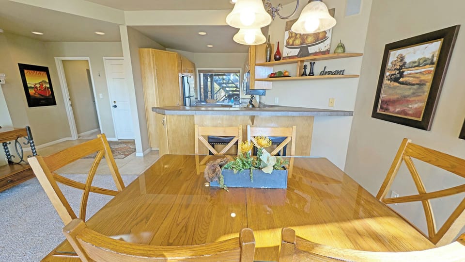 Dining between the Living and Kitchen