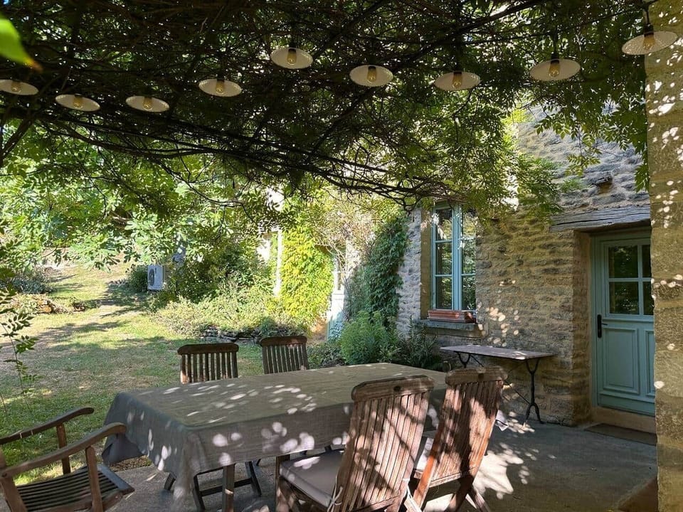 Table à manger extérieure