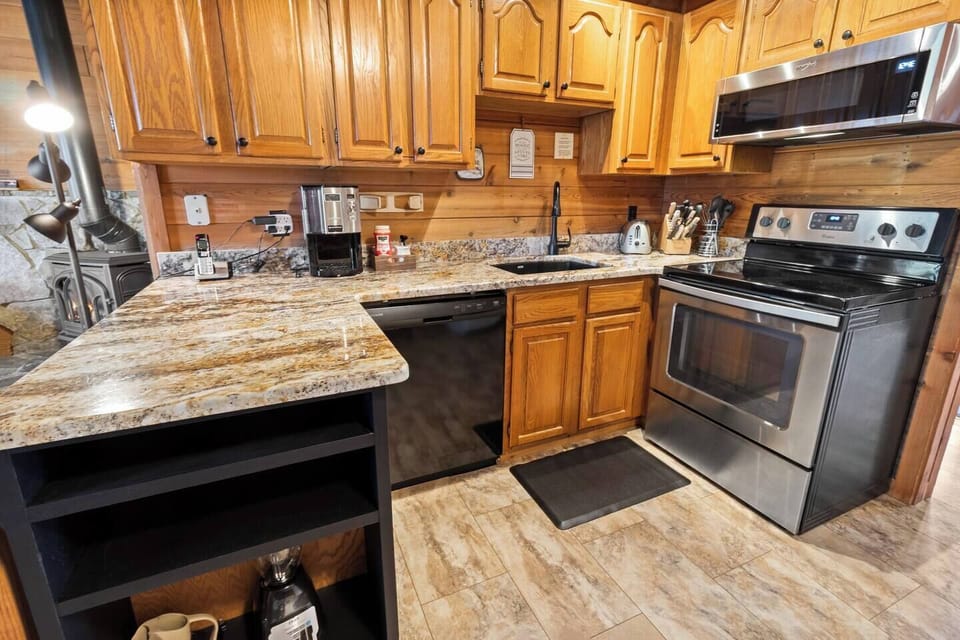 Fully Equipped Updated Kitchen