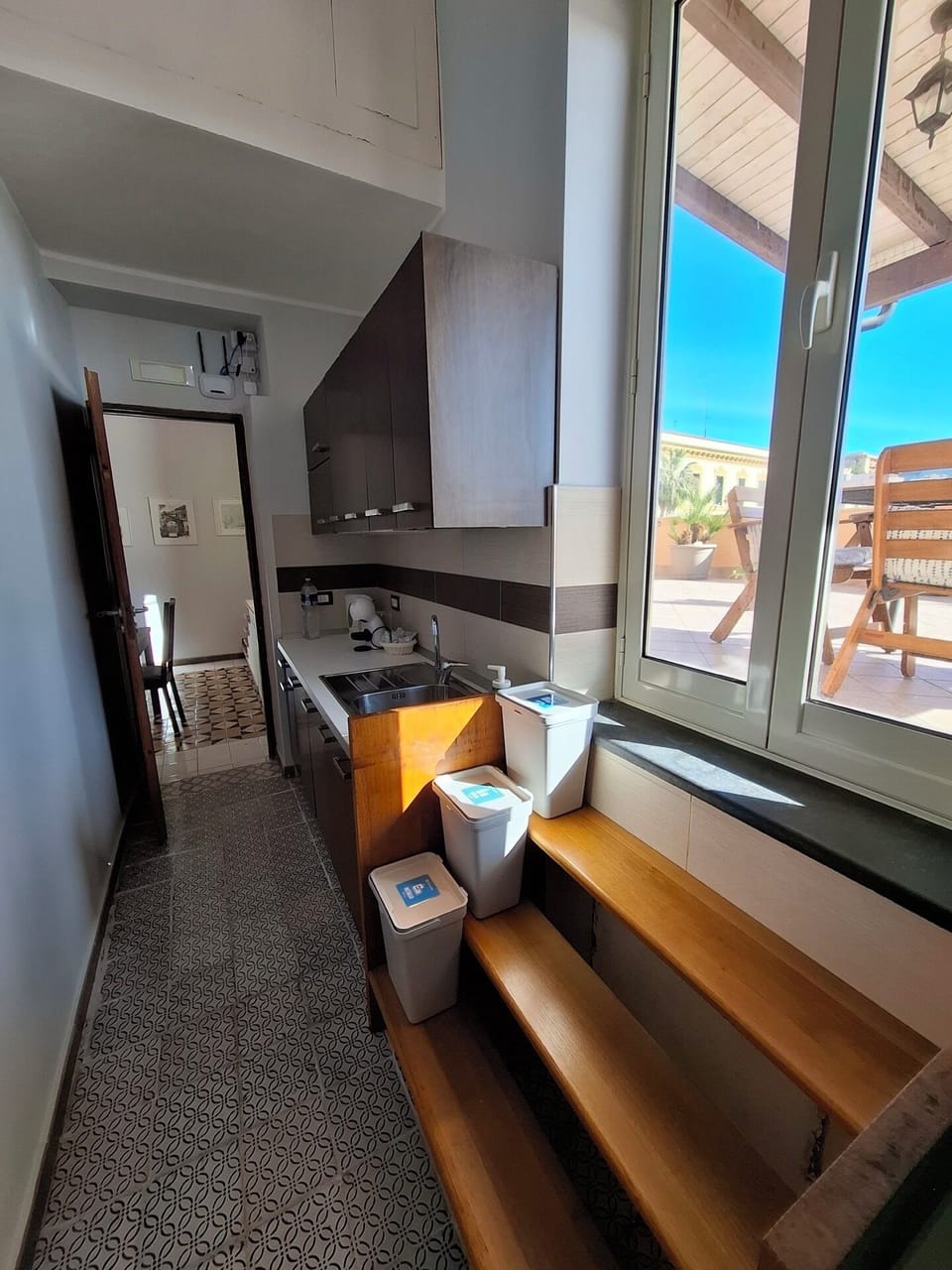 Panoramic Penthouse, City View | Private kitchen | Electric kettle