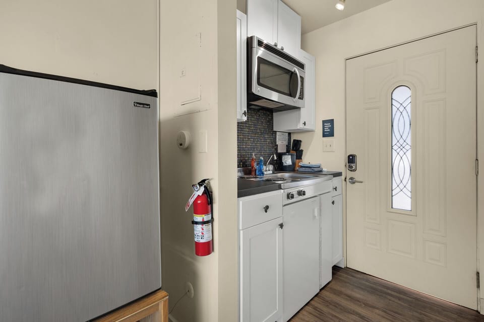 Kitchenette