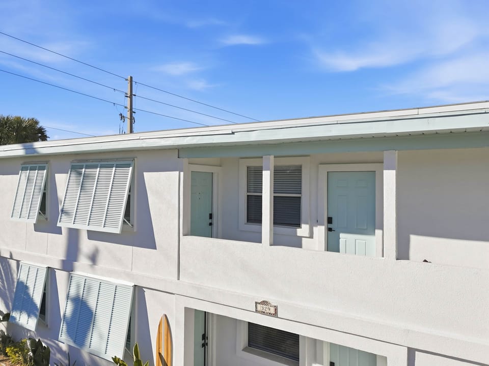 Unit 3- Second story w/ stairs only