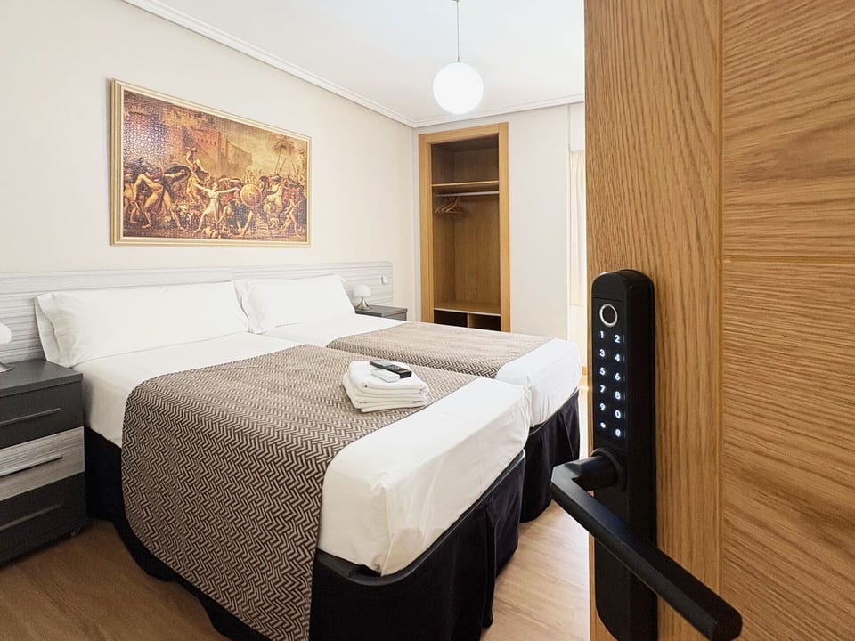 Economy Twin Room, Non Smoking, City View | Free WiFi