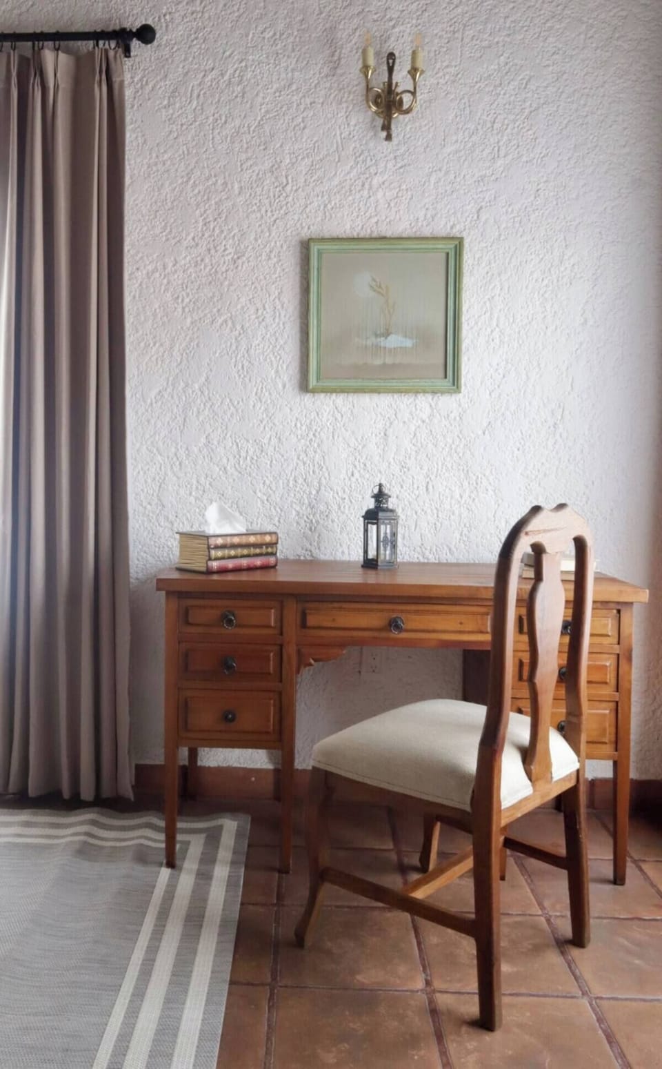 Deluxe Room | In-room safe, soundproofing, iron/ironing board, free WiFi