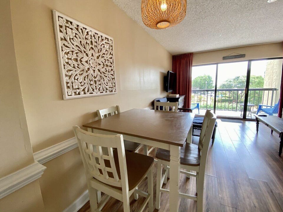 Dining Area.