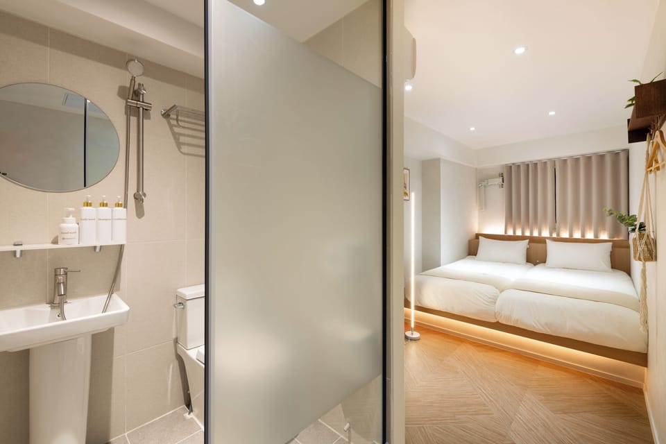 Standard Twin Room | Free WiFi, bed sheets