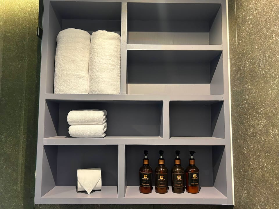 Apartment | Bathroom