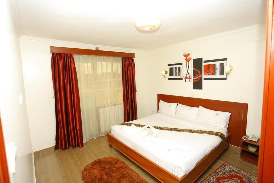 Deluxe Double Room | Soundproofing, free WiFi, bed sheets