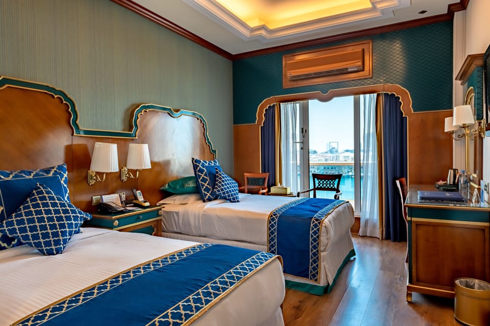 Minibar, in-room safe, individually decorated, individually furnished