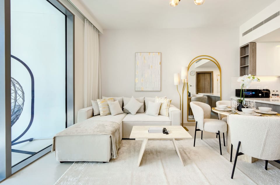Deluxe Apartment, Balcony, Marina View | Living area | 55-inch Smart TV with digital channels