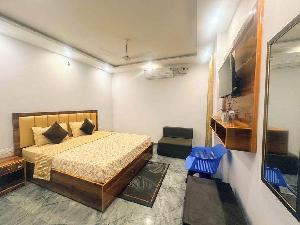 Deluxe Twin Room, Hill View | Free WiFi