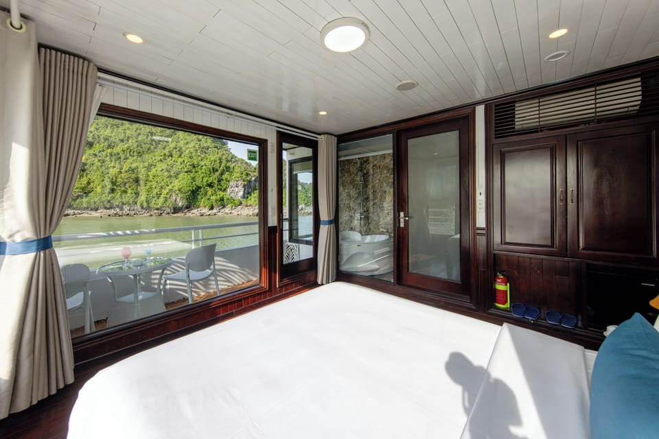 Double Room, Sea View | Bed sheets