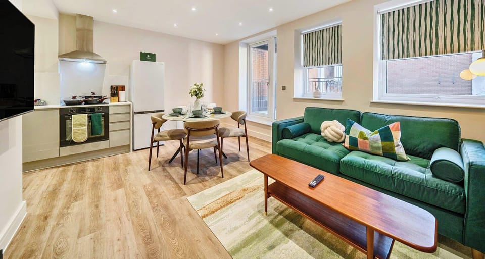 MODERN STYLED LIVING AREA