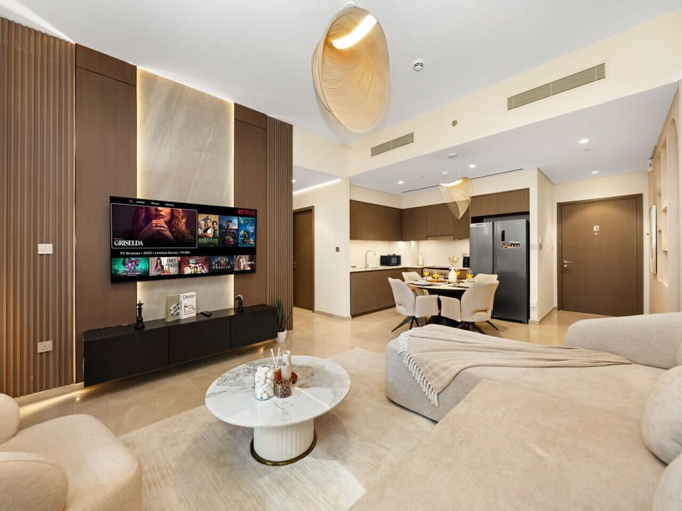 Smart TV and soft linens for cozy nights