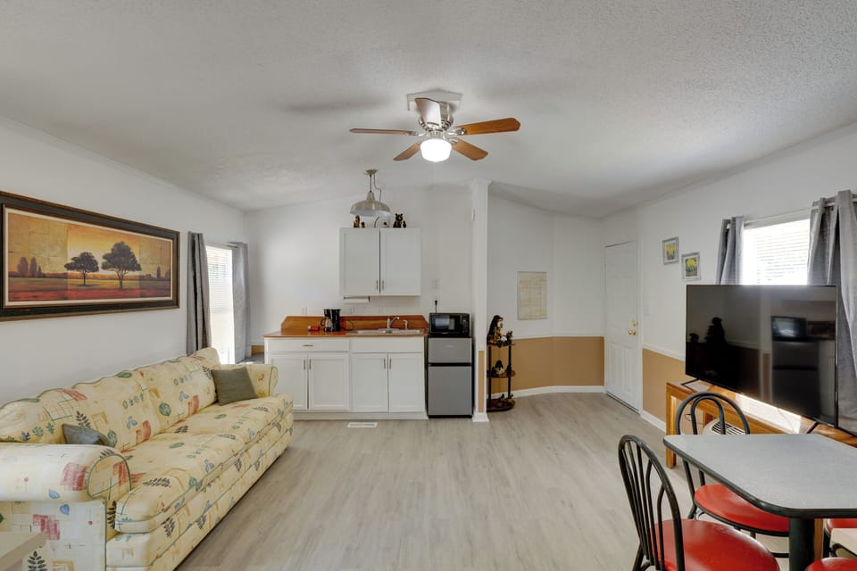 House (1 Bedroom) | Interior