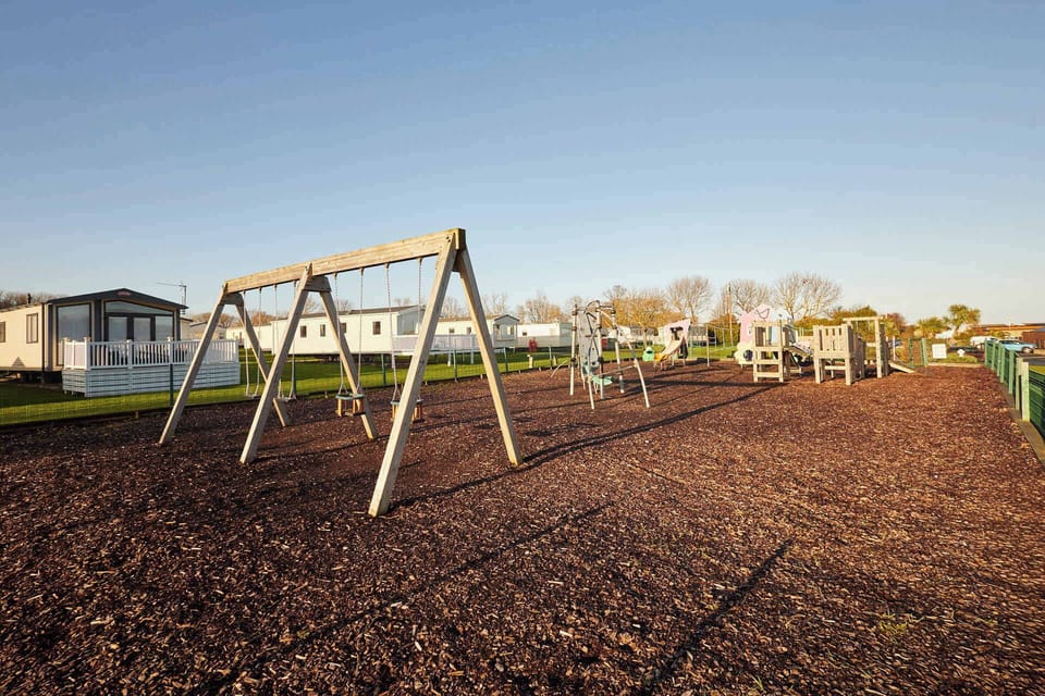 Leon's Retreat, Cresswell - Host & Stay