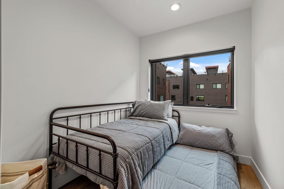 Fourth Bedroom