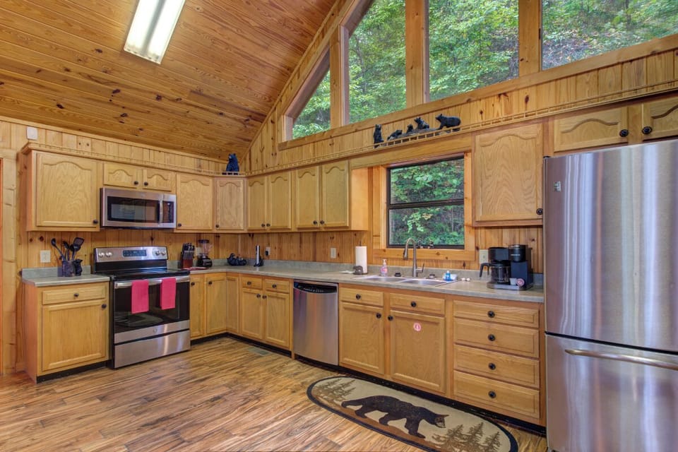 Sage Grass Retreat's fully-equipped kitchen