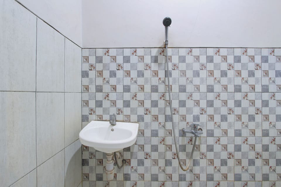 Deluxe Double Room | Bathroom
