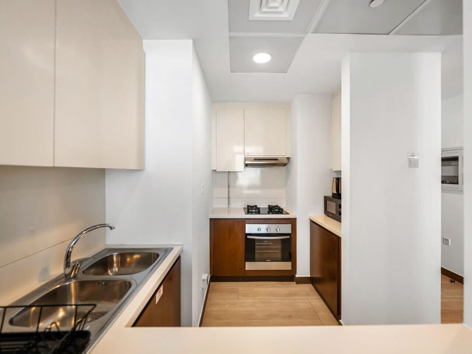 Fully Equipped Modern Kitchen