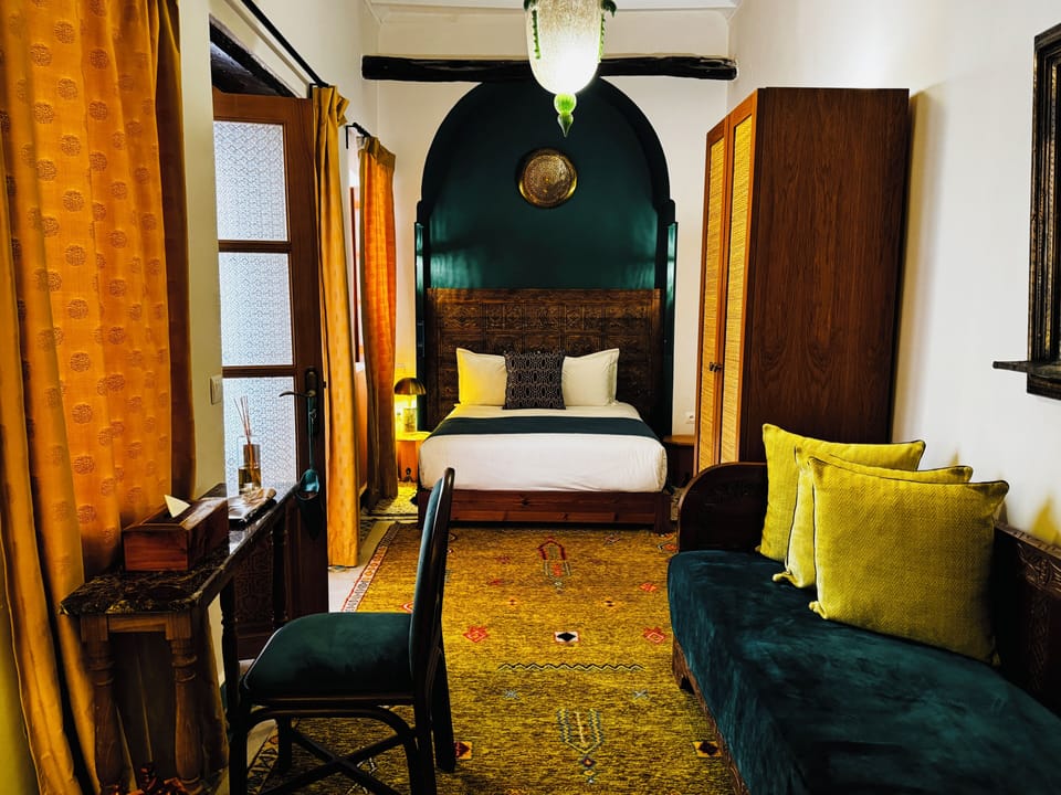 Triple Room | In-room safe, blackout drapes, free cribs/infant beds, free WiFi