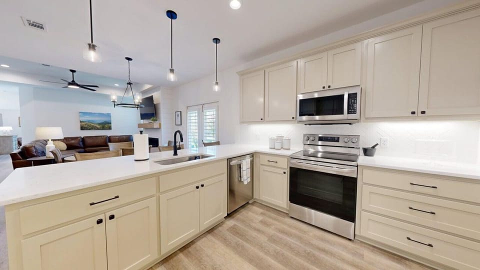 Fully stocked kitchen.