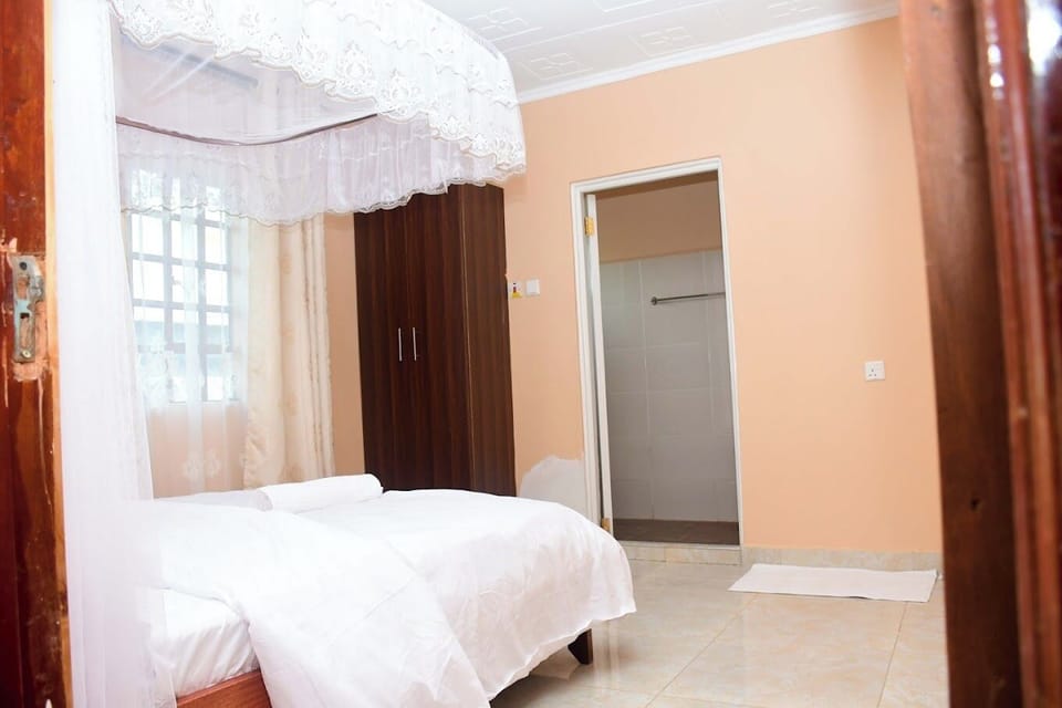 Standard Single Room | WiFi (free), bed sheets