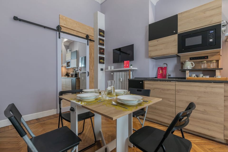 Studio, 1 Double Bed with Sofa bed | Living area | 30-inch TV with satellite channels