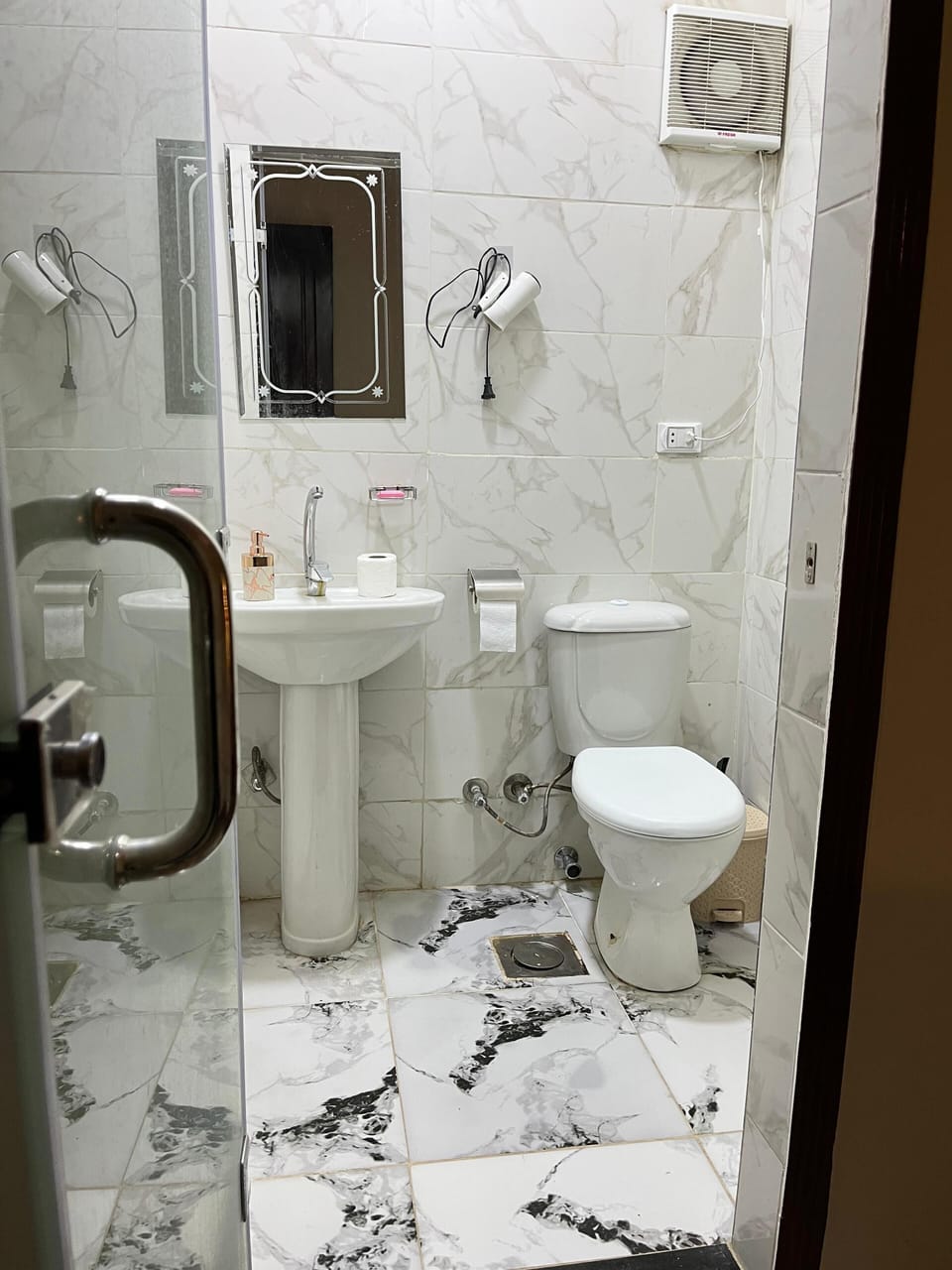 Room | Bathroom | Hair dryer, slippers, soap, shampoo