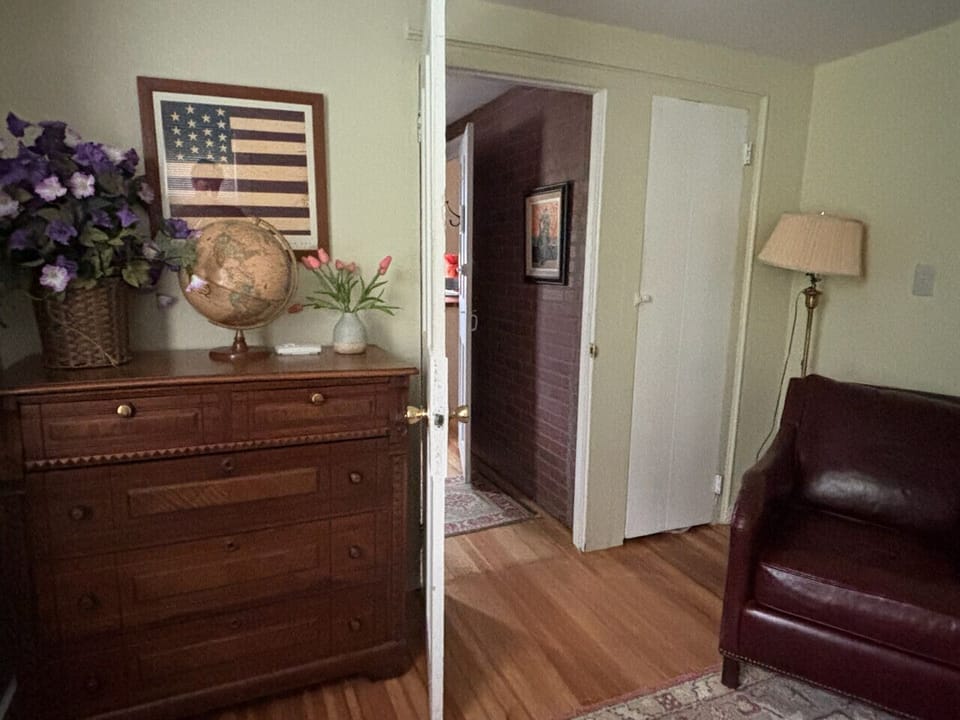 Upstairs full bedroom