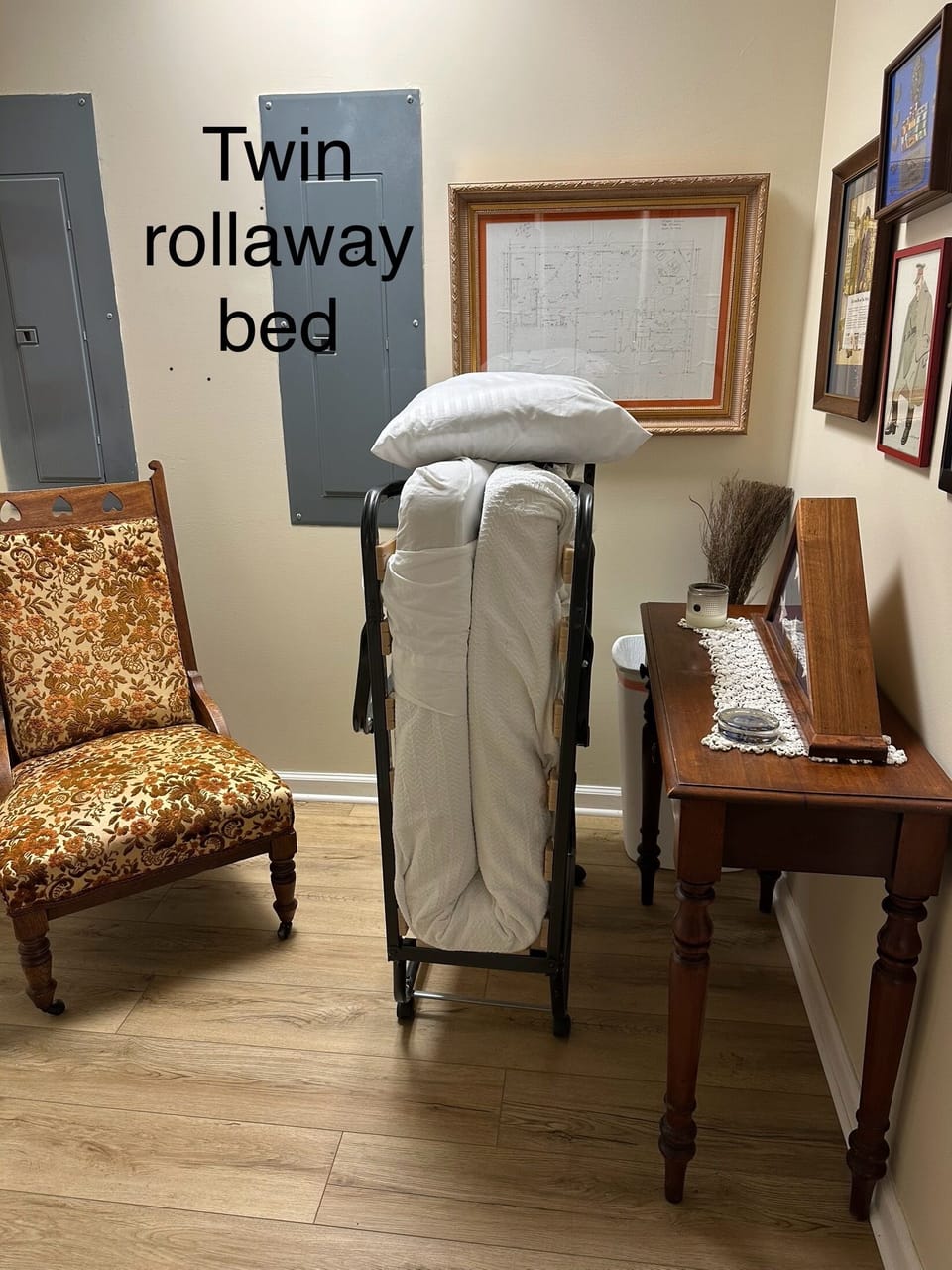 Rollaway Bed this is bed # 7