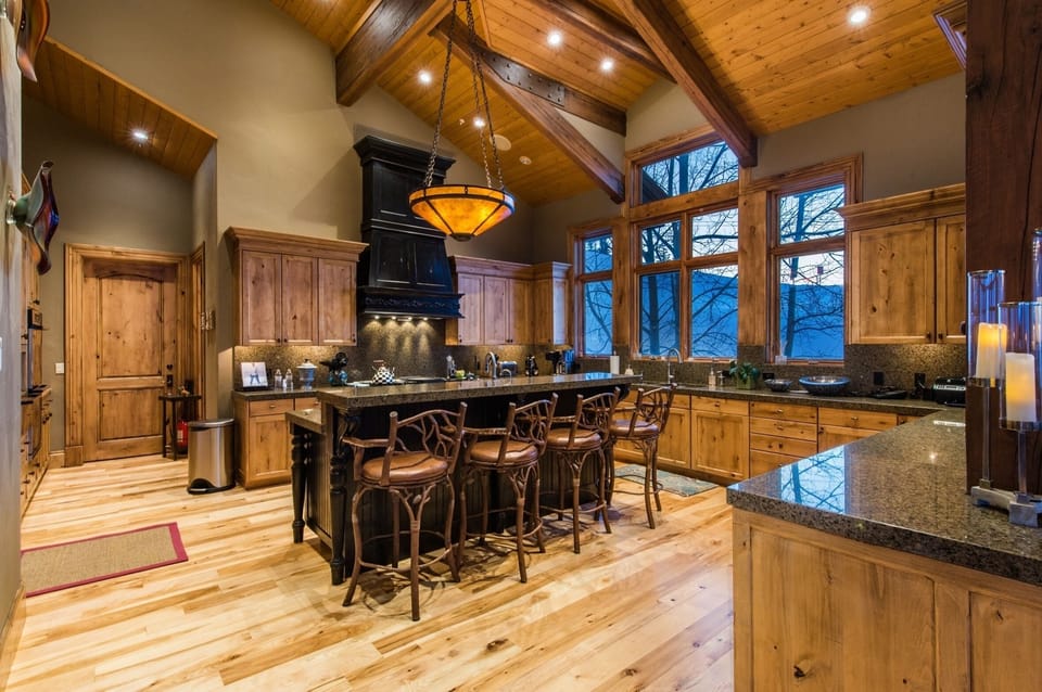 House, Mountain View | Private kitchen | Coffee/tea maker, electric kettle