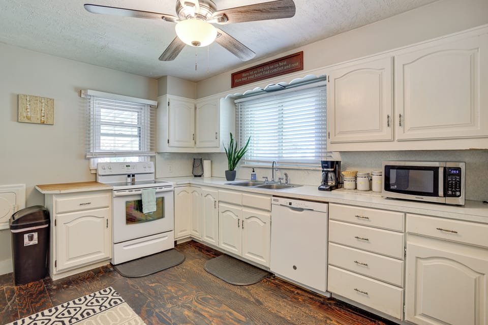 Kitchen | Swamp Air Cooler | Central Heating