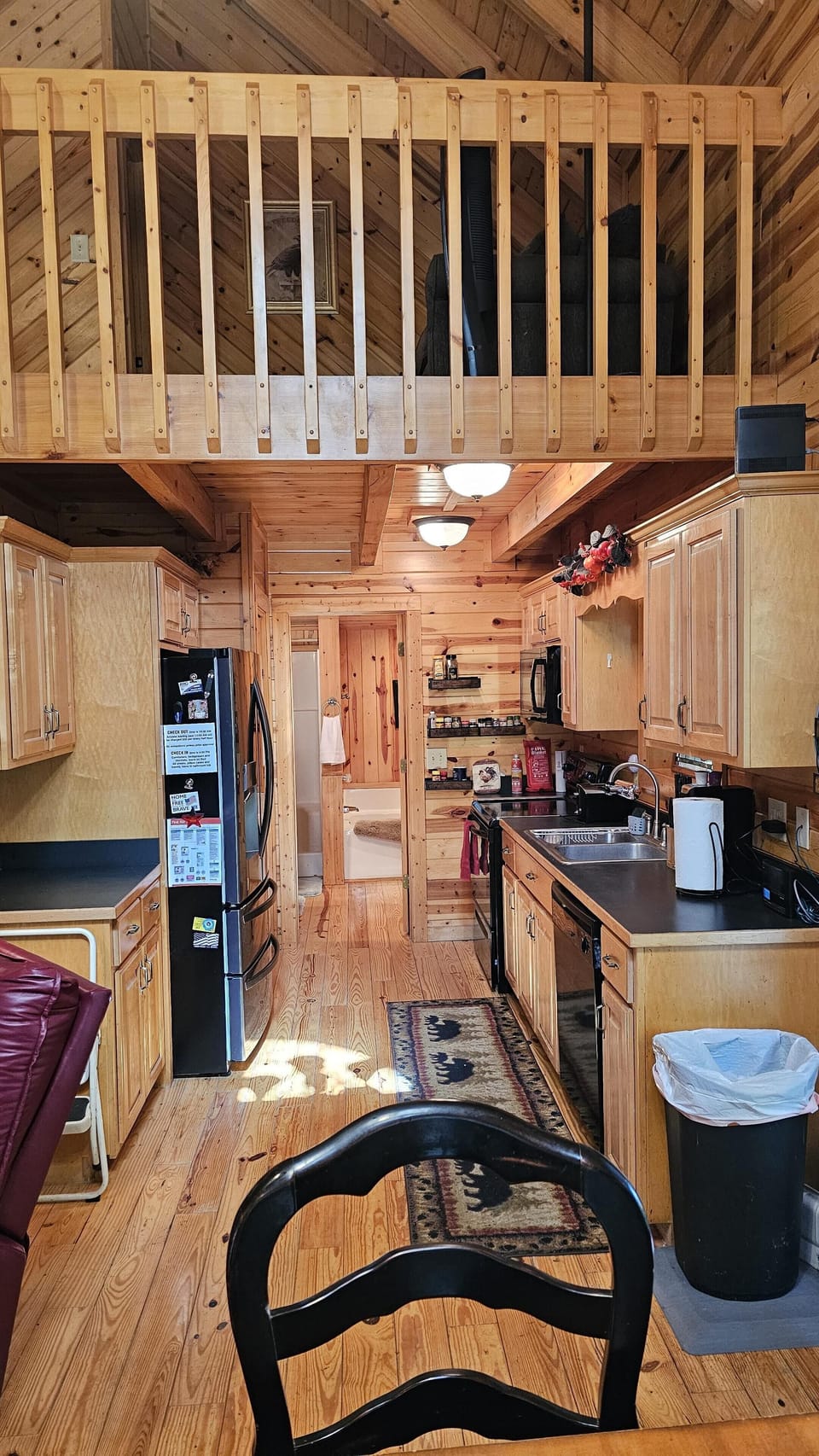 Fully functional kitchen.  Keurig and Regular coffee pot