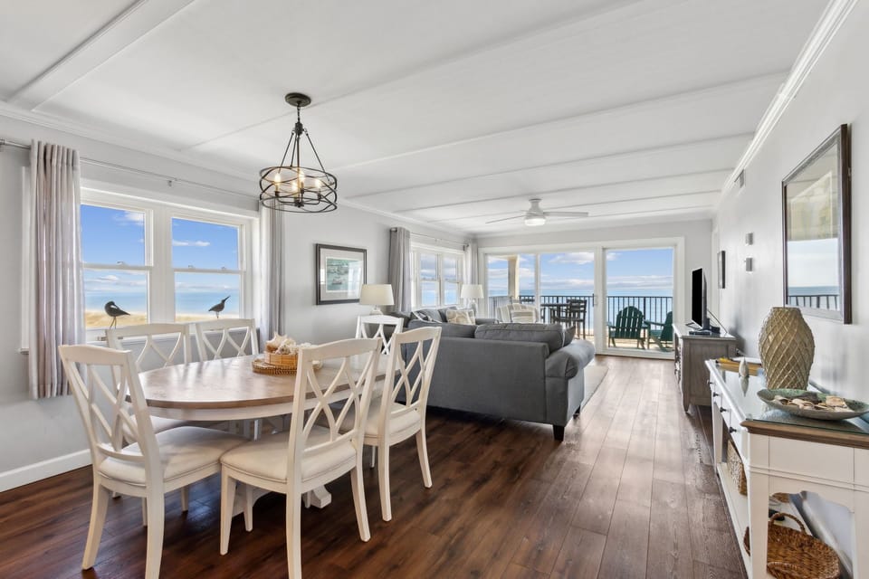 Dining Area and Living Room with Ocean Views