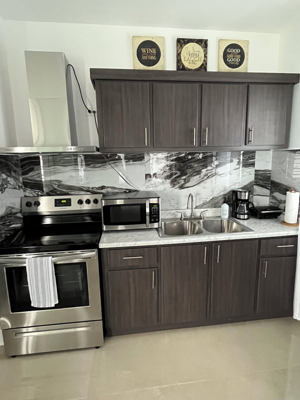 Luxury Villa, Poolside | Private kitchen