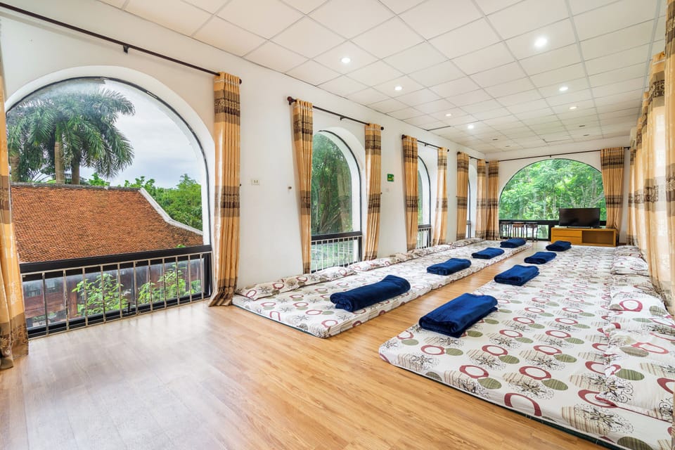 Comfort Shared Dormitory, Mixed Dorm, Garden View | Courtyard view