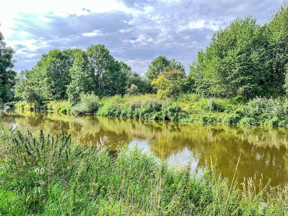 Blue, Water Resources, Water, Green, Body Of Water, Nature, Natural Environment, Natural Landscape, Watercourse, Vegetation