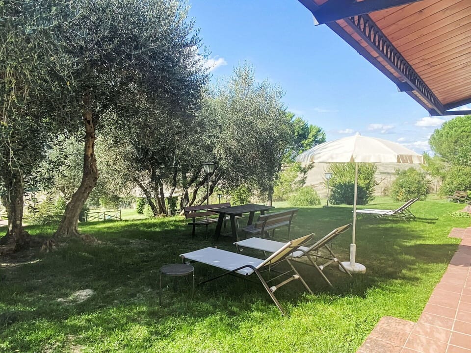 Shrub, Land Lot, Outdoor Furniture, Garden, Lawn, Shade, Landscaping, Outdoor Table, Yard, Chair