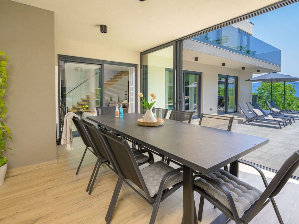 Furniture, Table, Chair, Kitchen & Dining Room Table, Interior Design, Outdoor Furniture, Outdoor Table, Home, Balcony, Porch