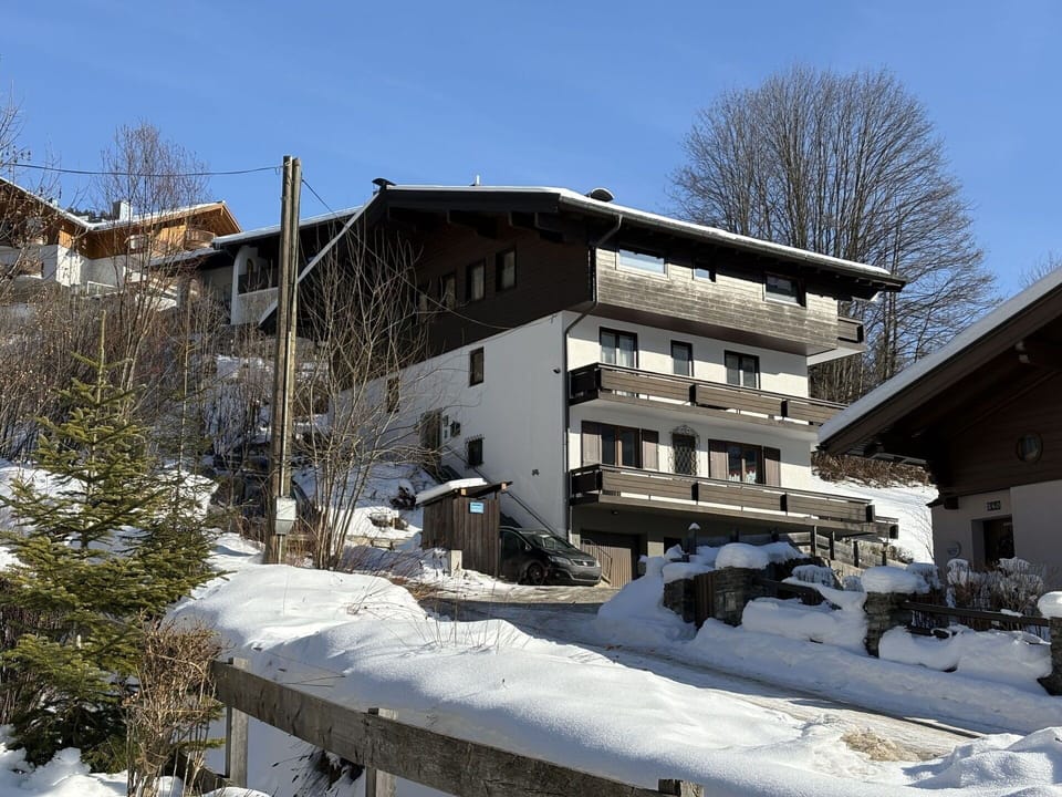 Snow, Winter, Freezing, Home, Cottage, Slope, Geological Phenomenon, Mountain Village, Balcony
