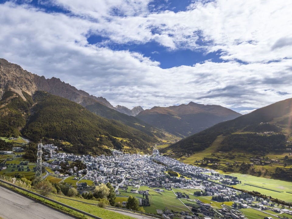 Mountainous Landforms, Mountain, Hill, Highland, Landscape, Mountain Range, Valley, Hill Station, Rural Area, Terrain