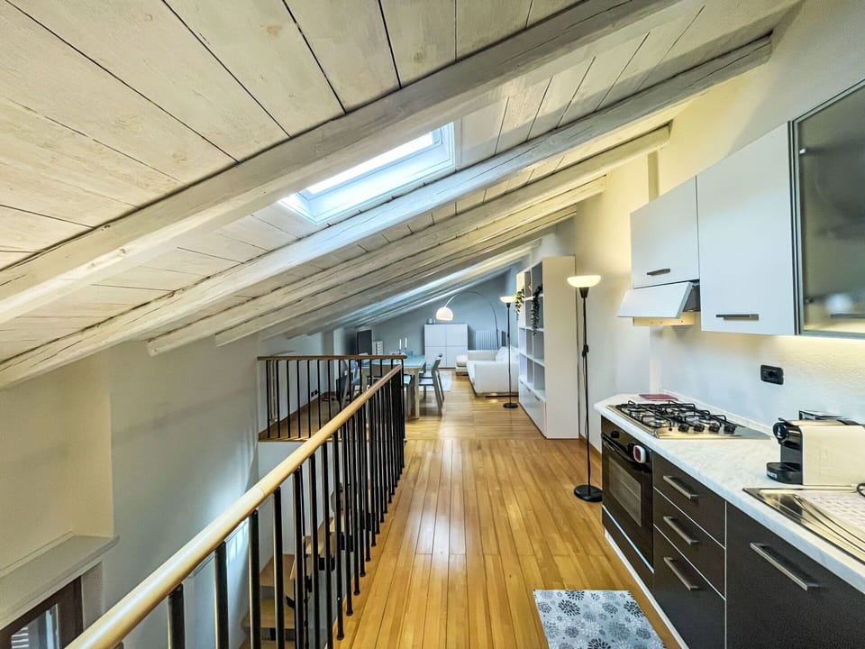 Interior Design, Flooring, Ceiling, Wood, Floor, Room, Wood Flooring, Furniture, Apartment, Light Fixture