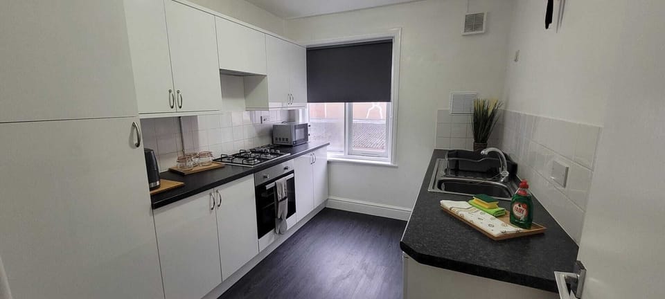 Kitchen, with Microwave, Oven, Hob, Kettle, Toaster and all cutlery and crockery
