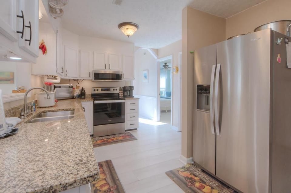 Kitchen
GW 11-5-25