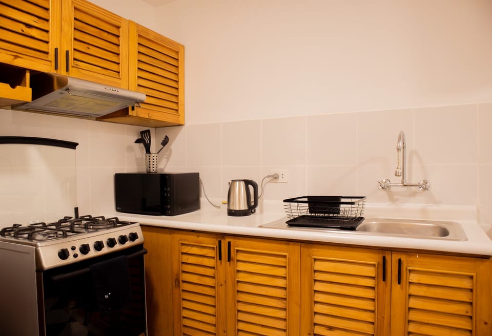 House | 2 bedrooms, desk, high-speed internet